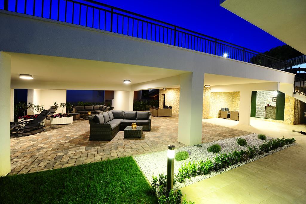 The One Resort Podstrana Exterior photo