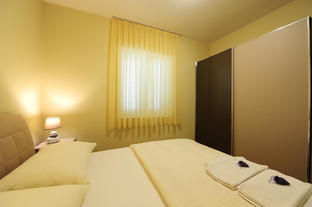 The One Resort Podstrana Exterior photo